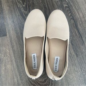 Steve Madden Flats